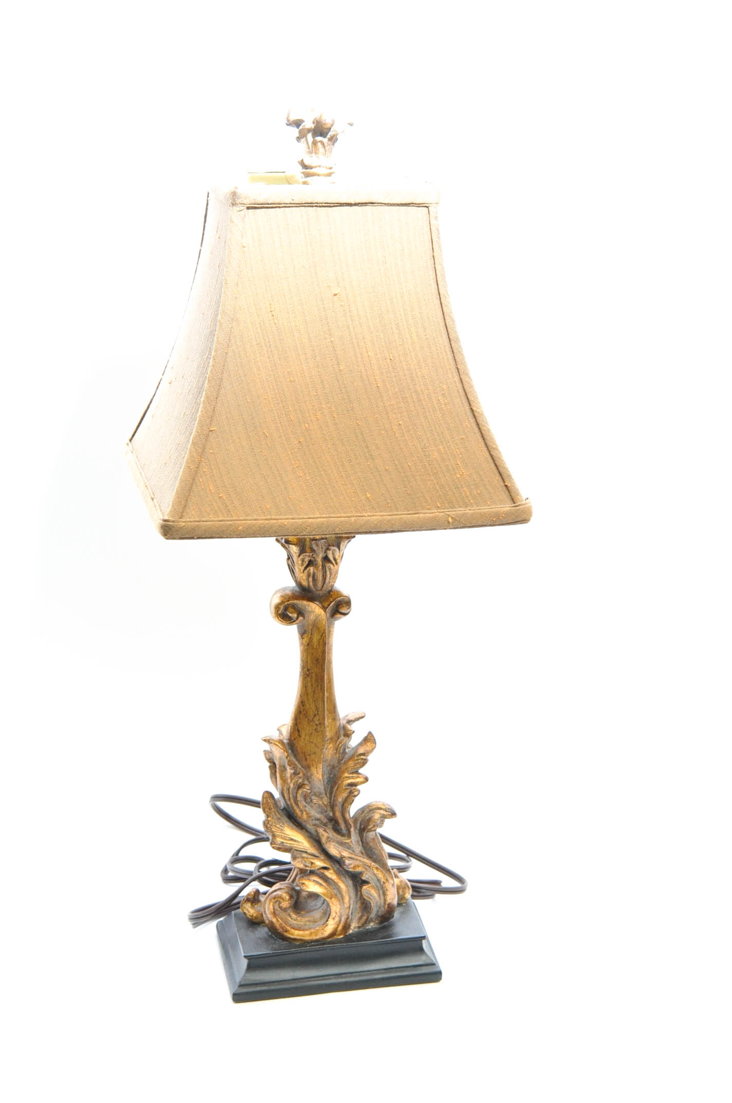 Acanthus Leaf Table Lamp