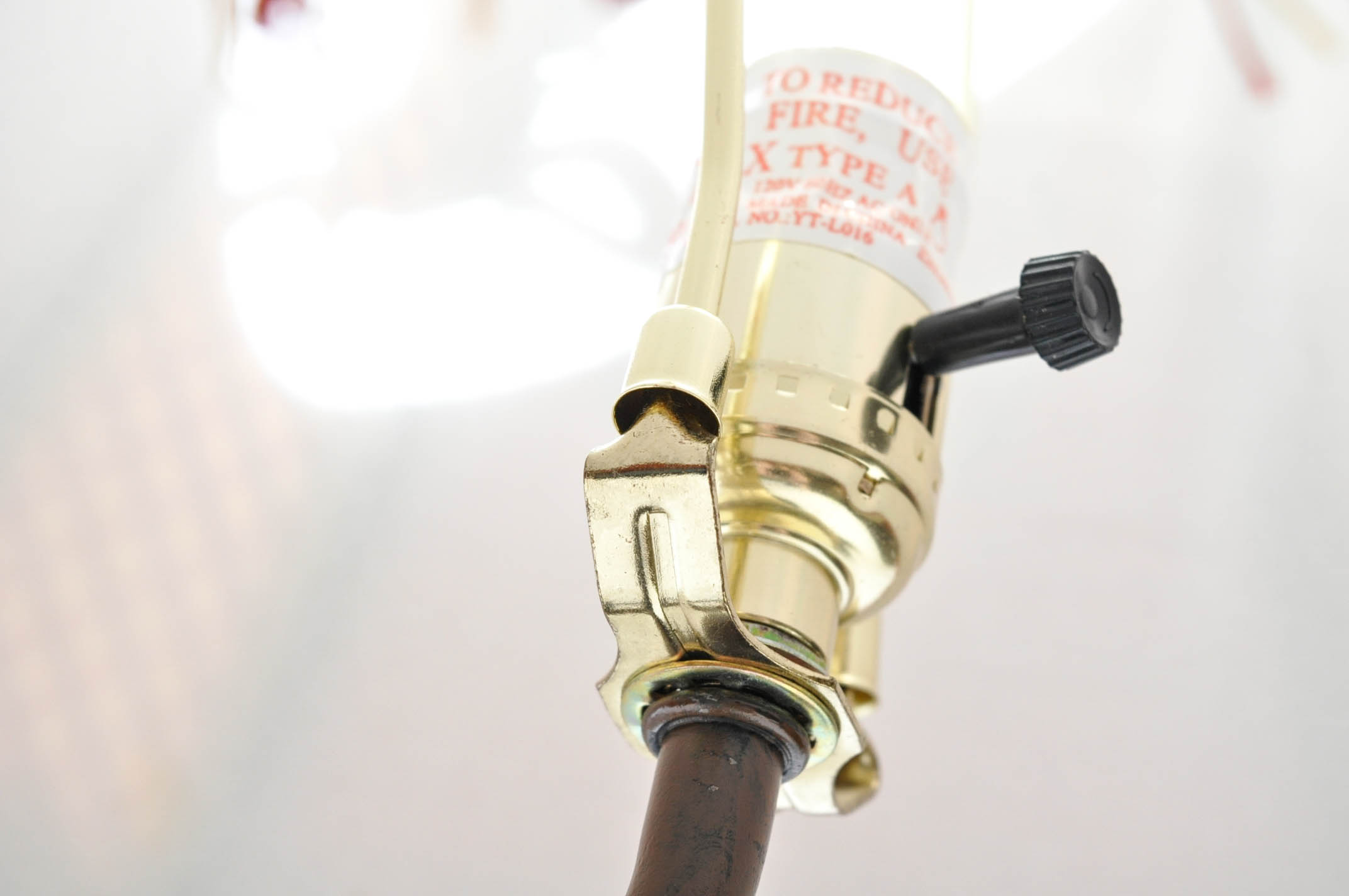 Rooster Motif Table Lamp