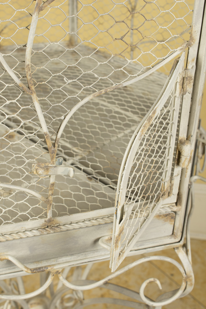 Curry and Company Bird Cage and Stand