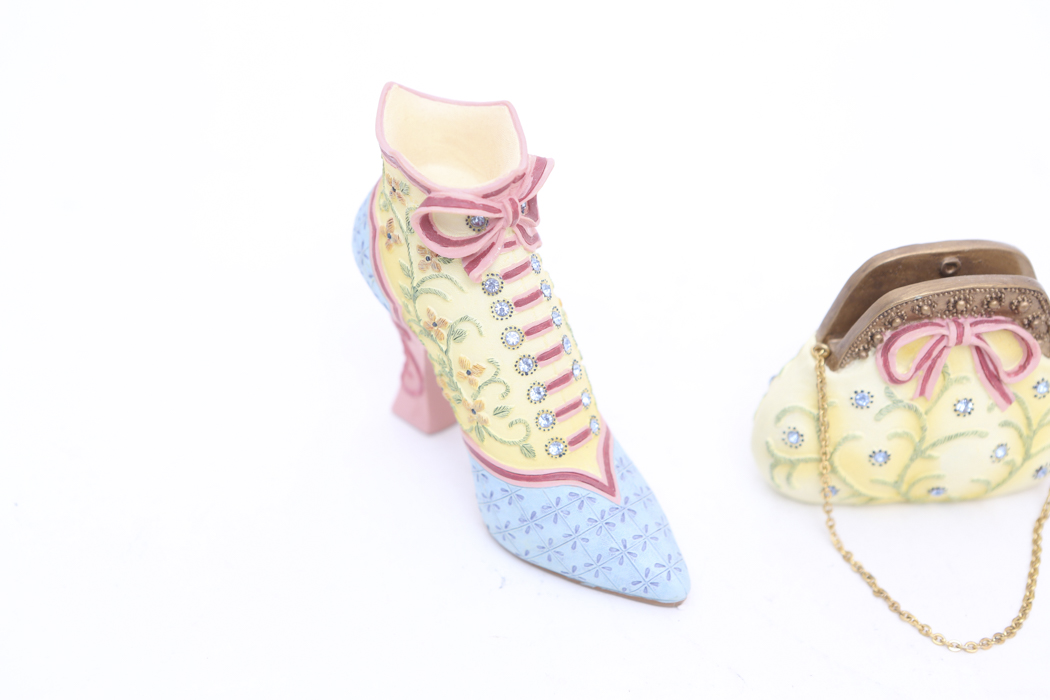 Home Interior Shoe Figurines and Matching Purse
