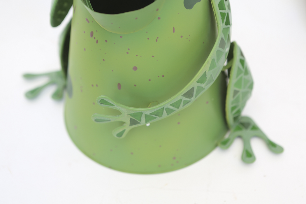 Assortment of Garden Items by Home Interiors