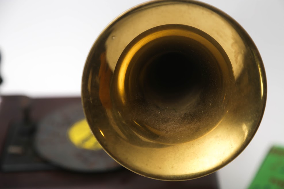 Thorens Music Box Gramophone Style with Extra Discs for Restoration