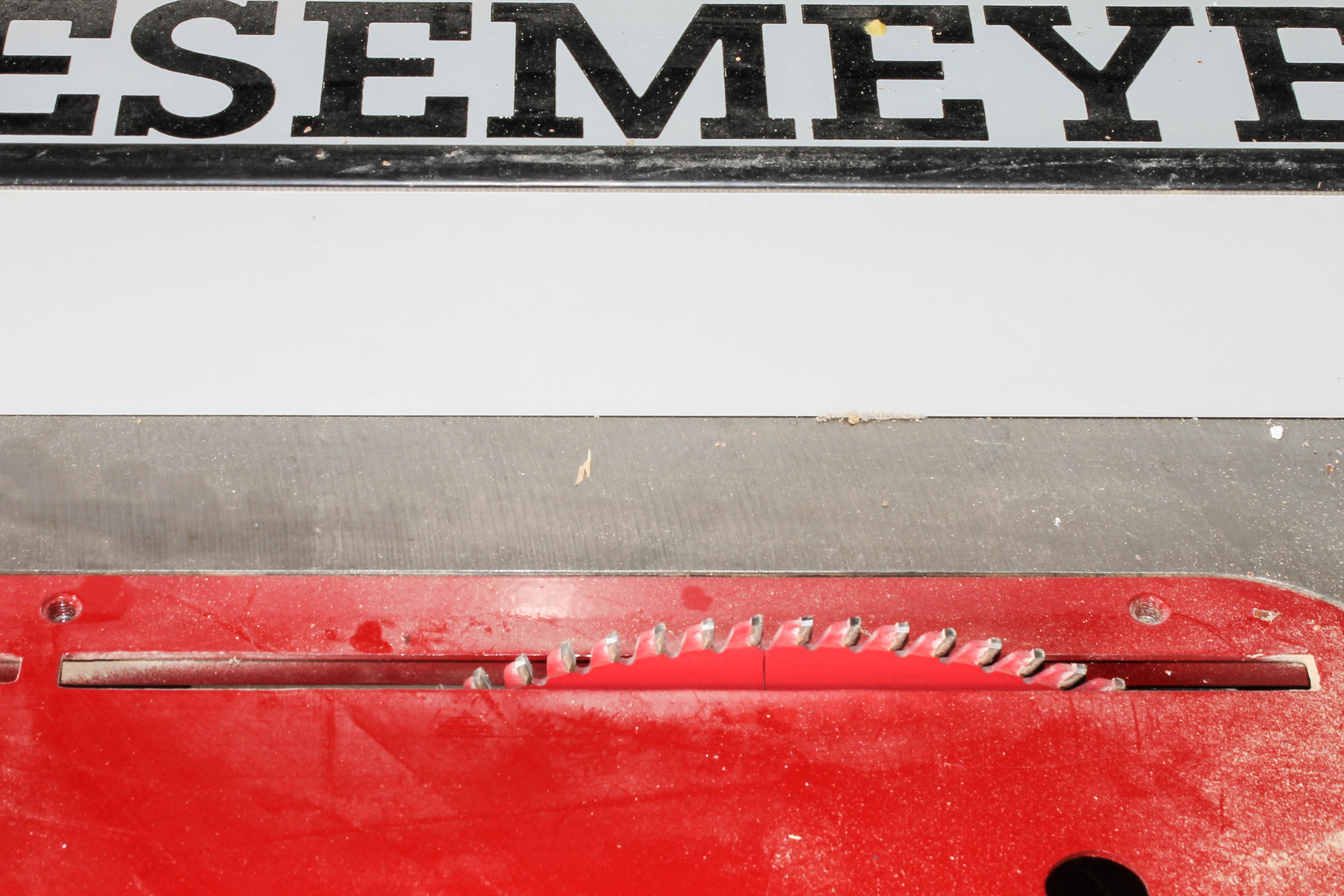 Delta 10'' Table Saw with Commercial Fencing System