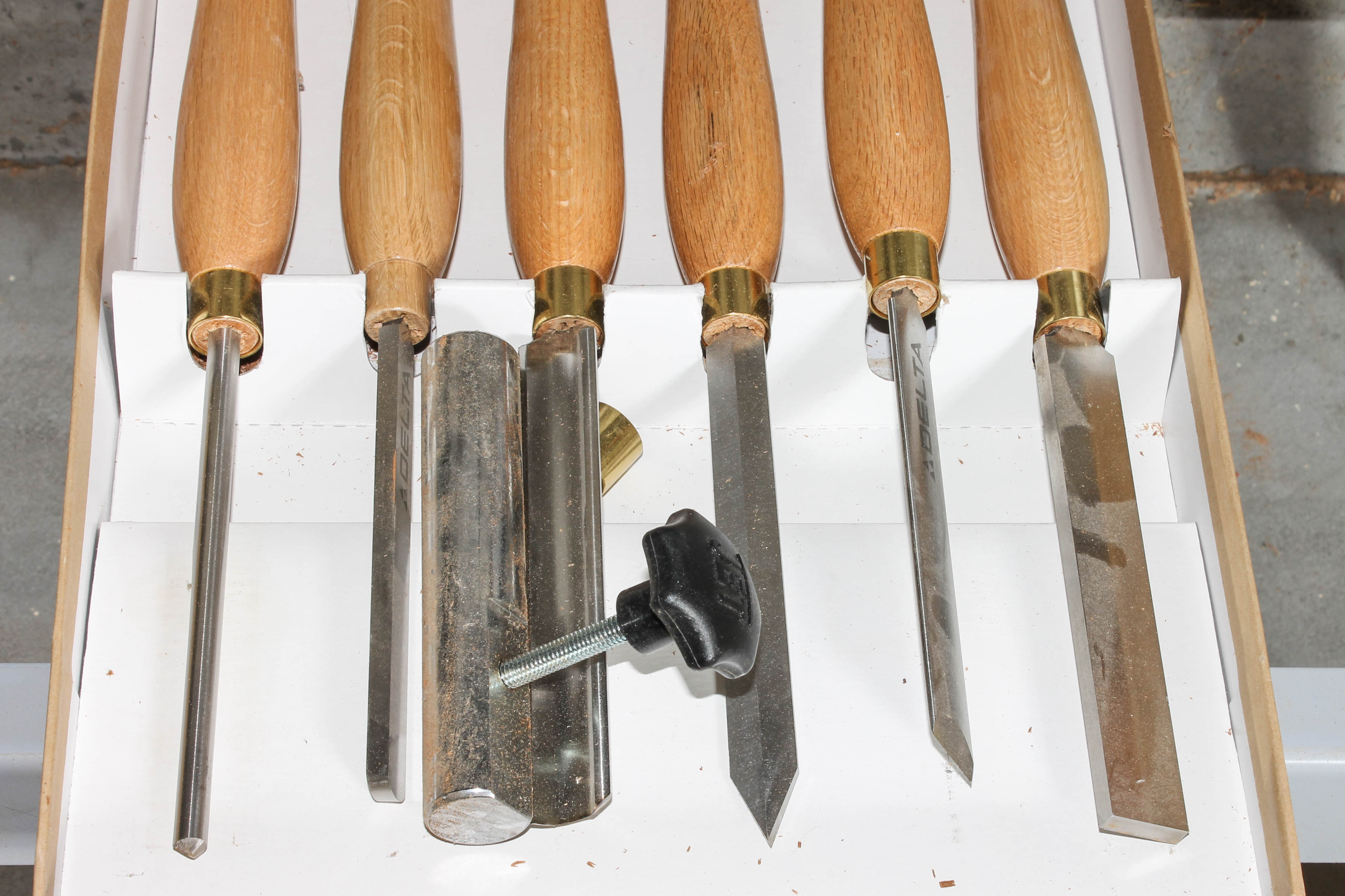 Delta 14'' Iron Bed1440 Woodworking Lathe