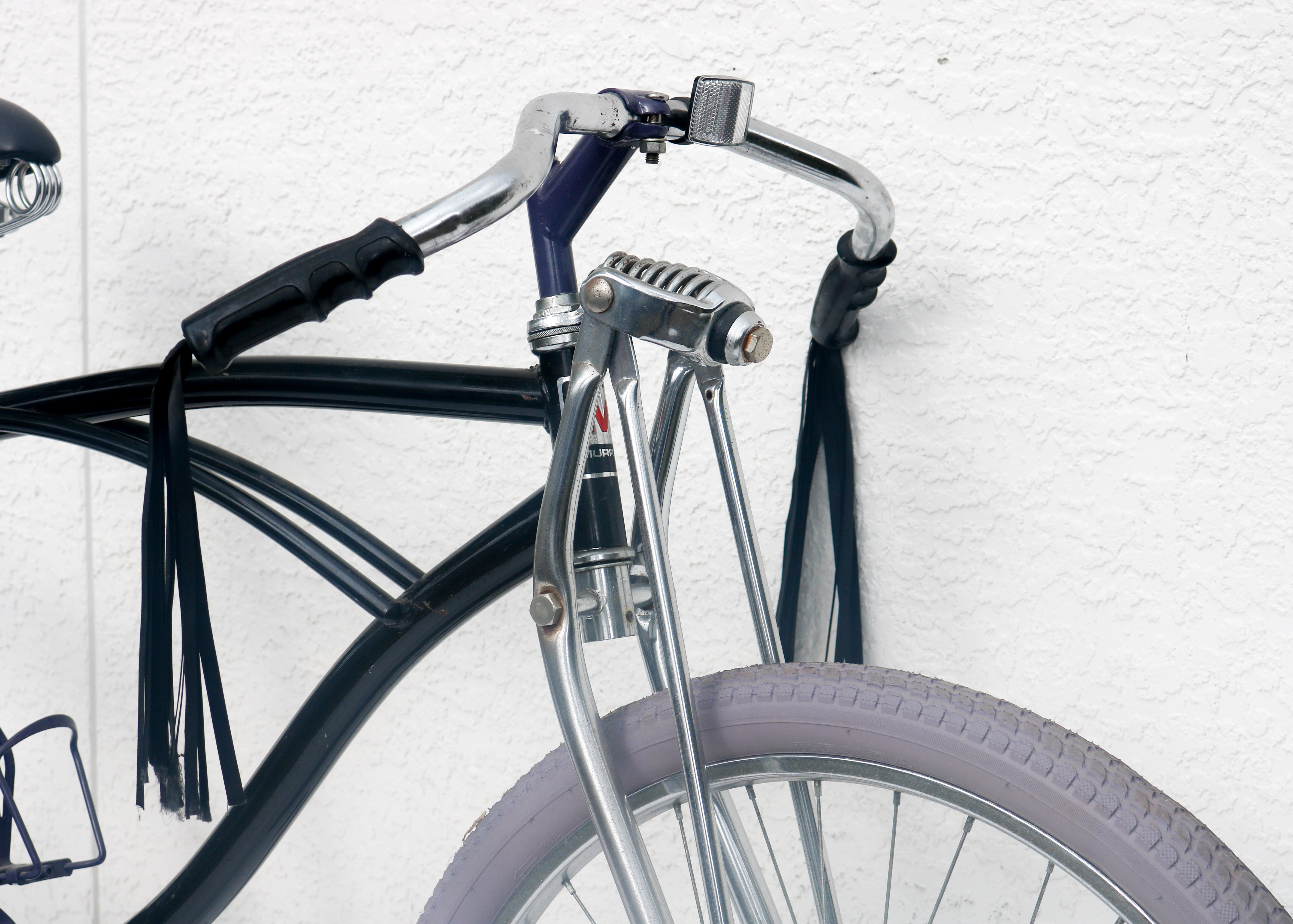 Classic Murray Cruiser Bike with Water Bottle Holder