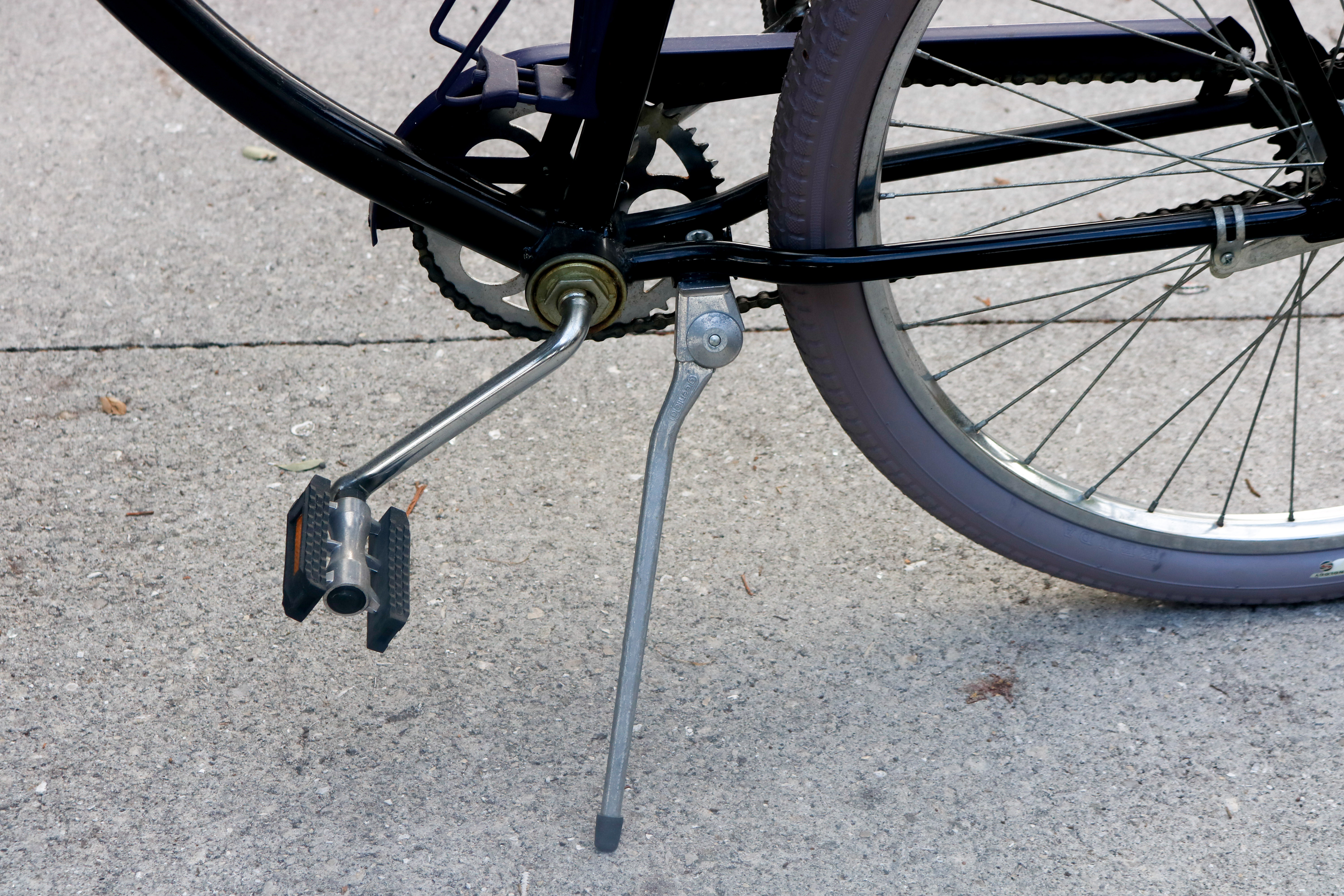 Classic Murray Cruiser Bike with Water Bottle Holder