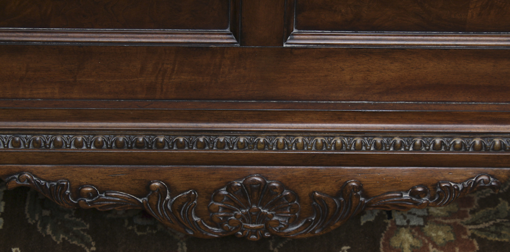 Thomasville King Size Provincial Louis XV Style Bed Frame