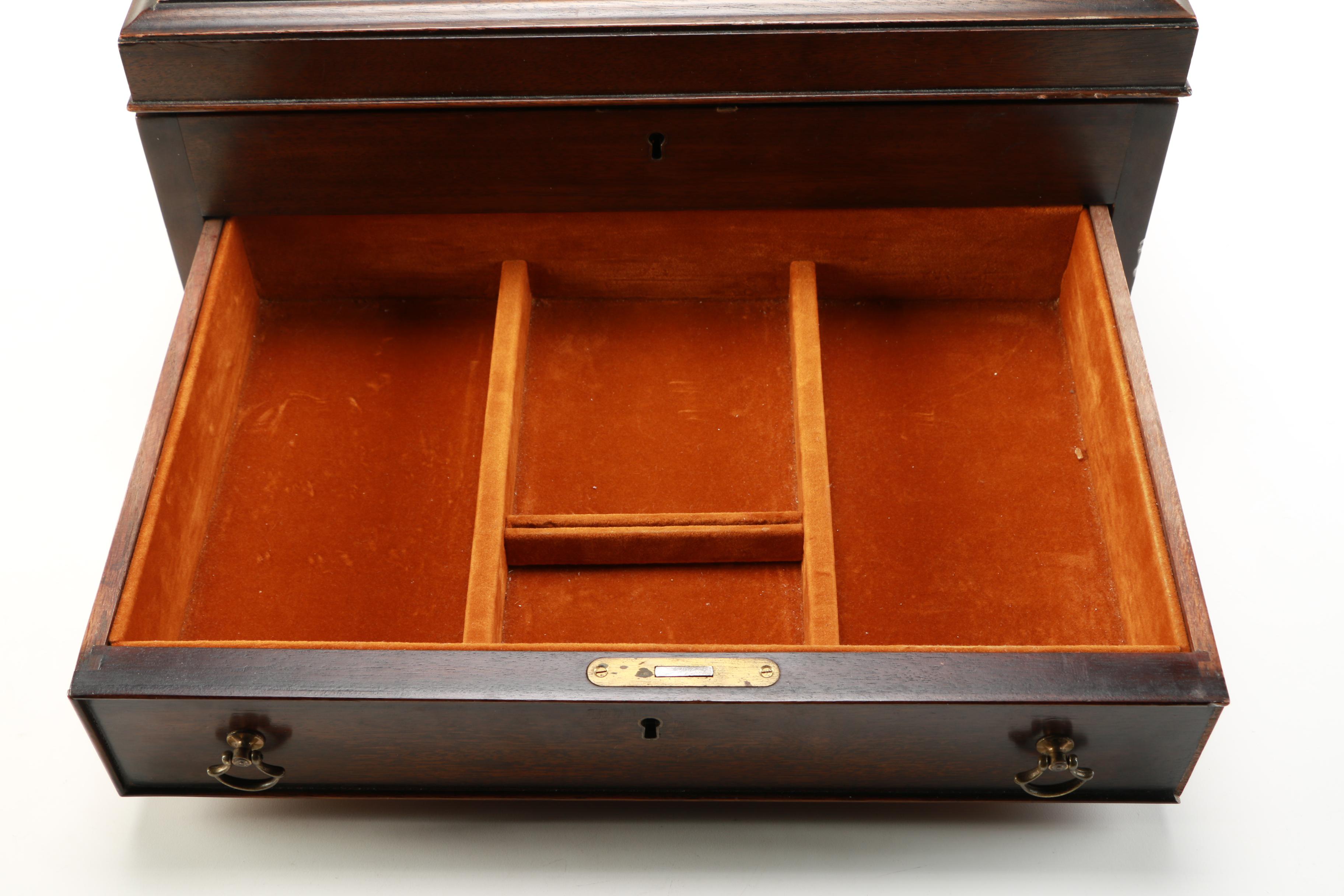 Vintage "Virginia Galleries" Jewelry Box by Henkel-Harris