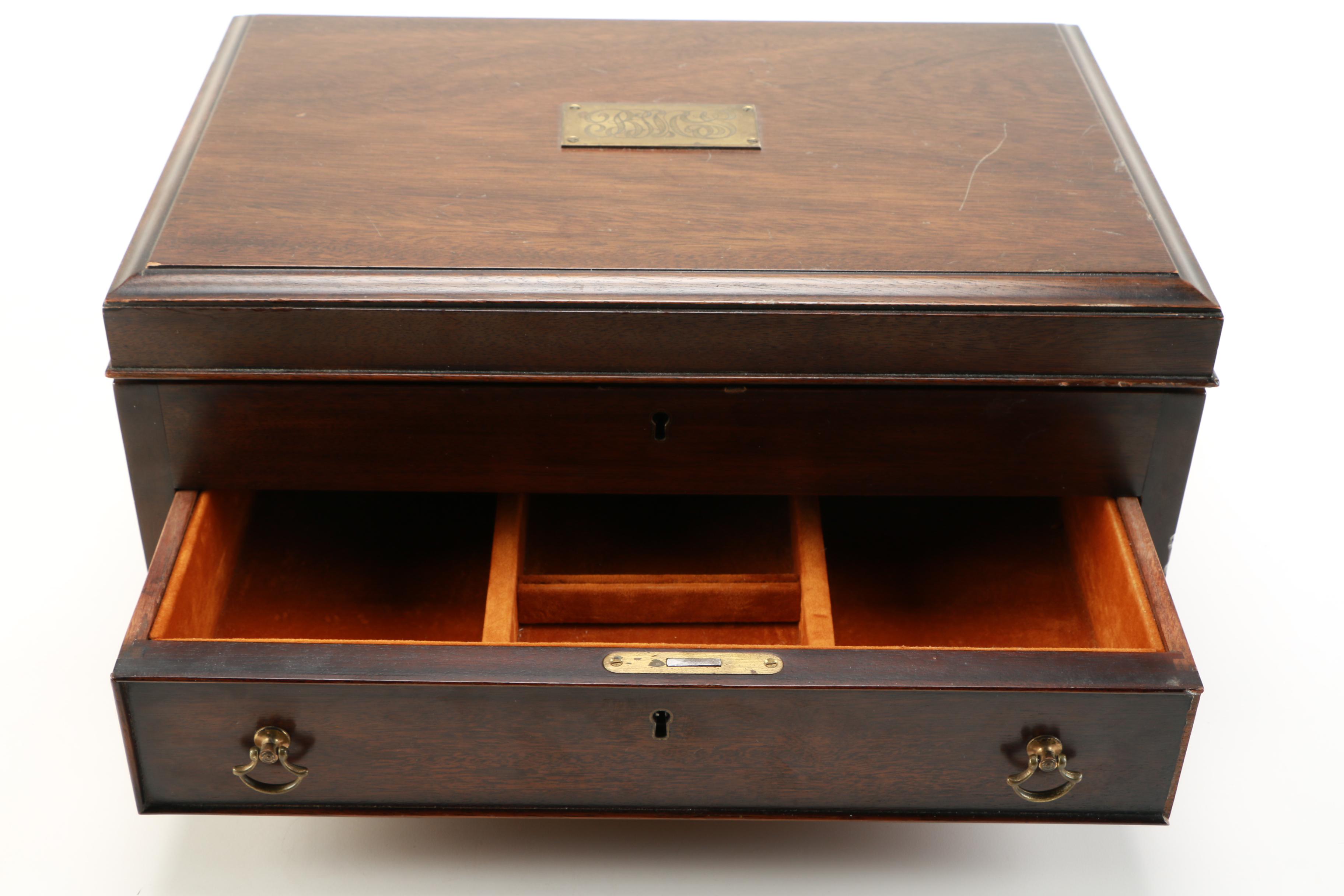 Vintage "Virginia Galleries" Jewelry Box by Henkel-Harris