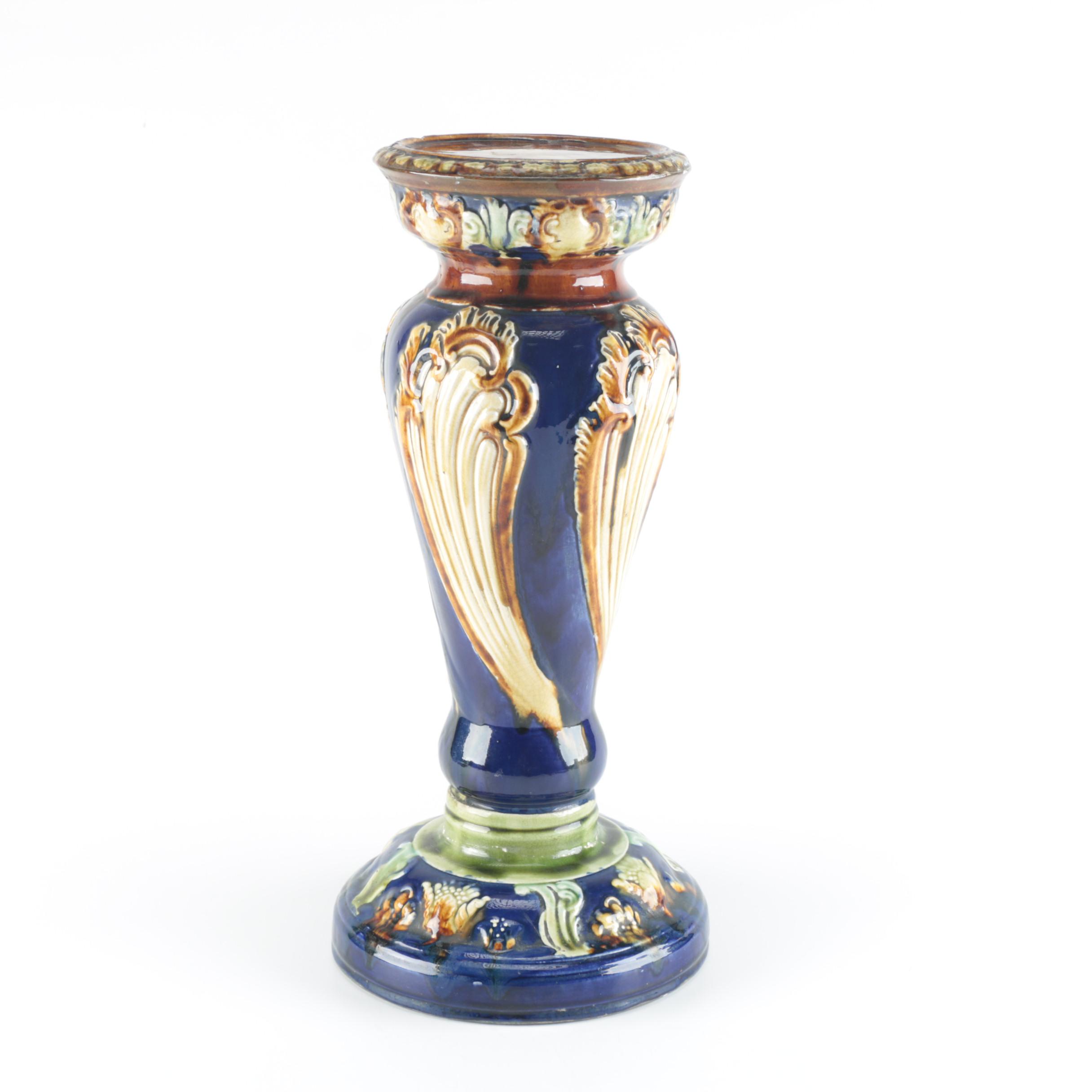 Ceramic Pedestal Stand