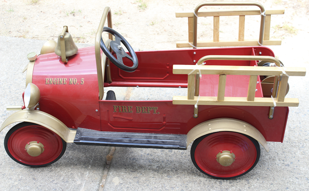 Kids Fire Engine Pedal Car