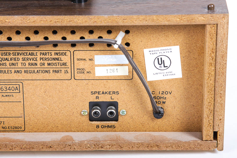 Vintage Montgomery Ward AM/FM Stereo Receiver and Turntable