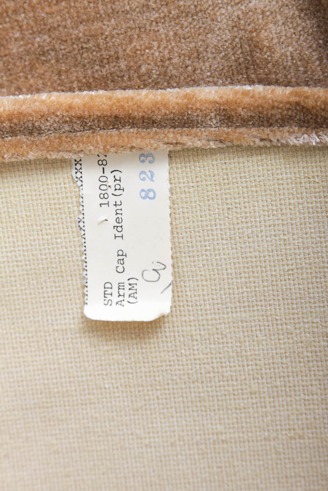 Vintage Button-Tufted Velvet Sofa