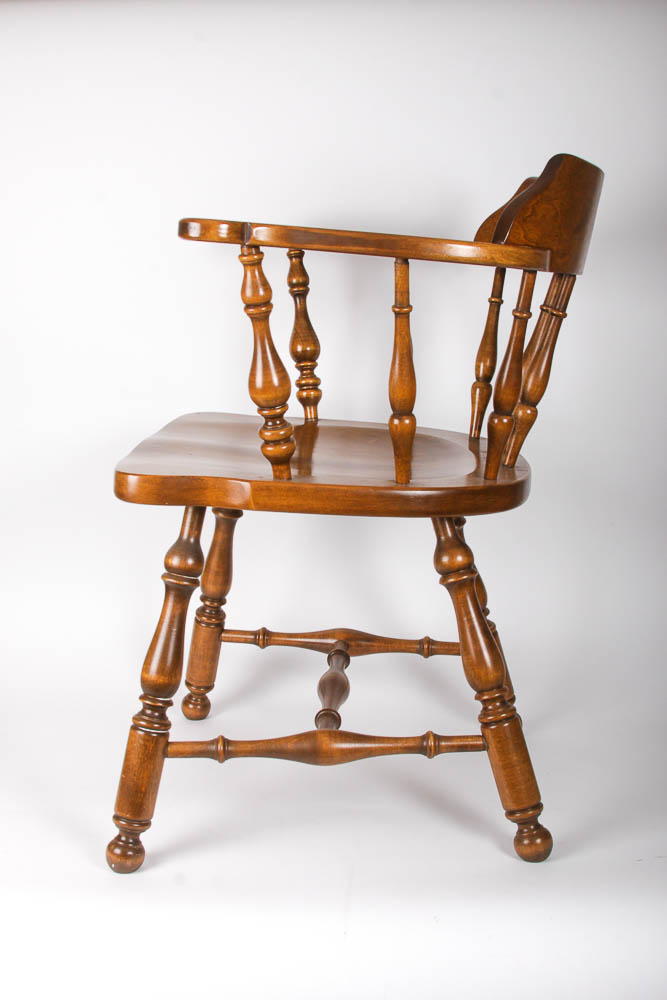 Ethan Allen Dining Armchairs With Table