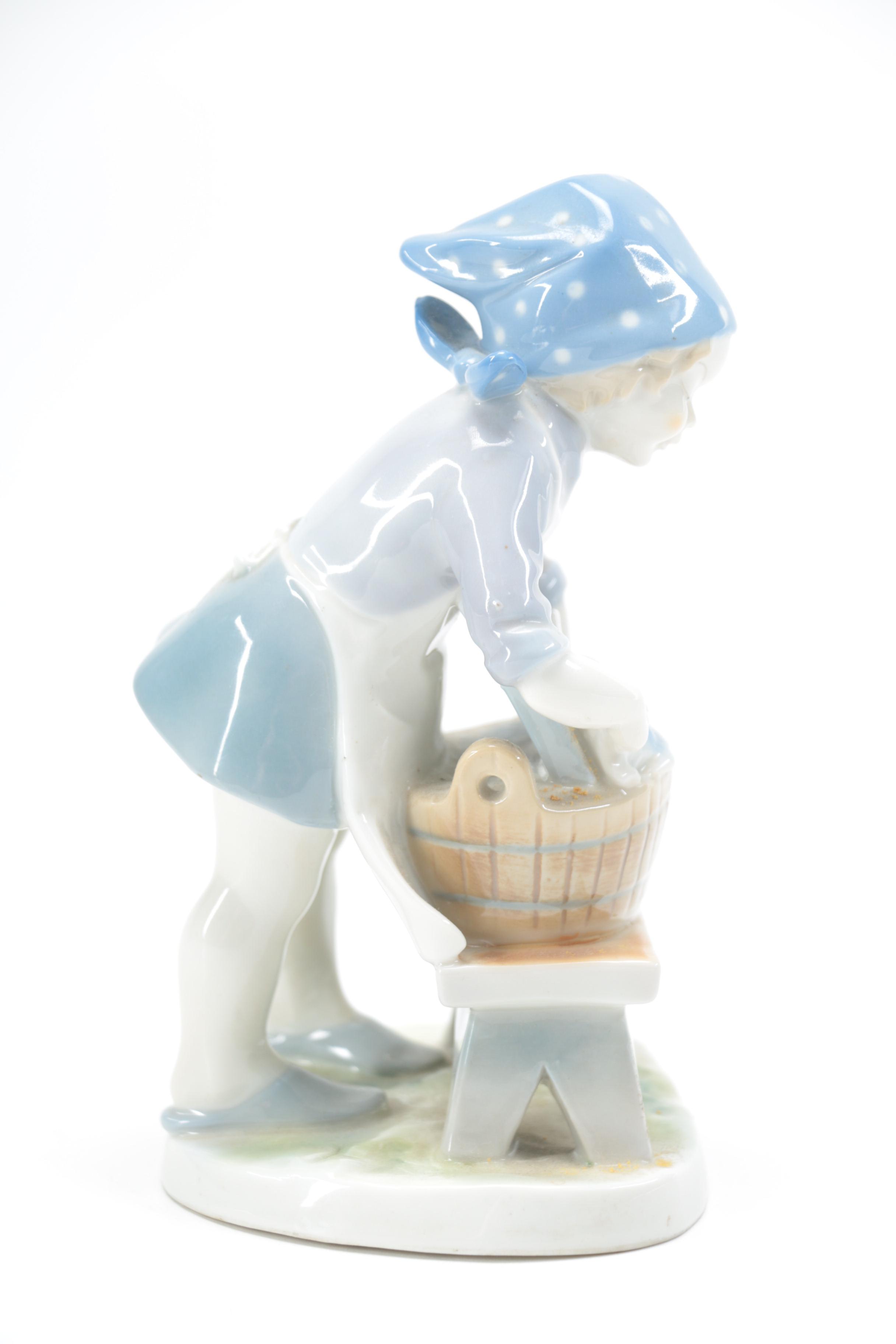 Porcelain Figurines Including Miquel Raquena