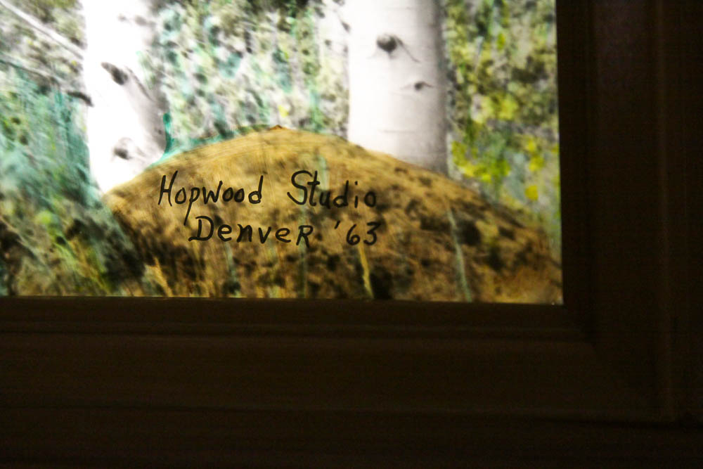 Vintage Light-Up Mountain Scene Wall Art Piece