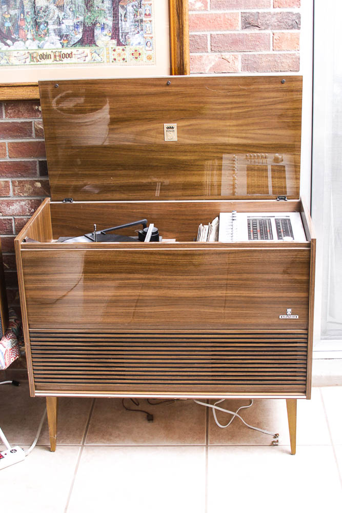 Grundig Mid-Century Stereo Cabinet