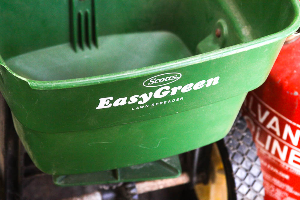 Tiller, Trimmer and Fertilizer Spreader