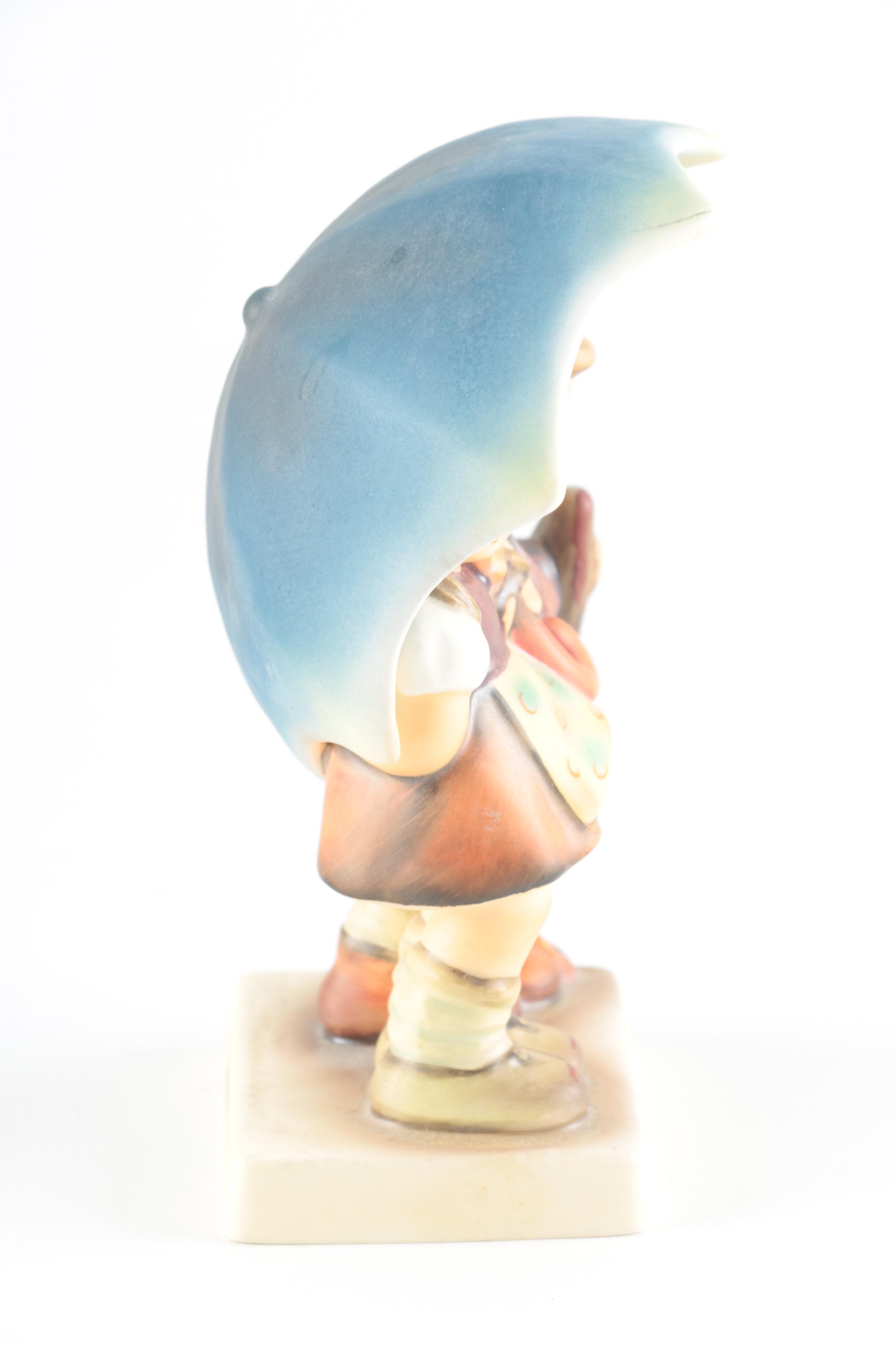 1985 Signed Goebel Hummel Figurine "Stormy Weather"