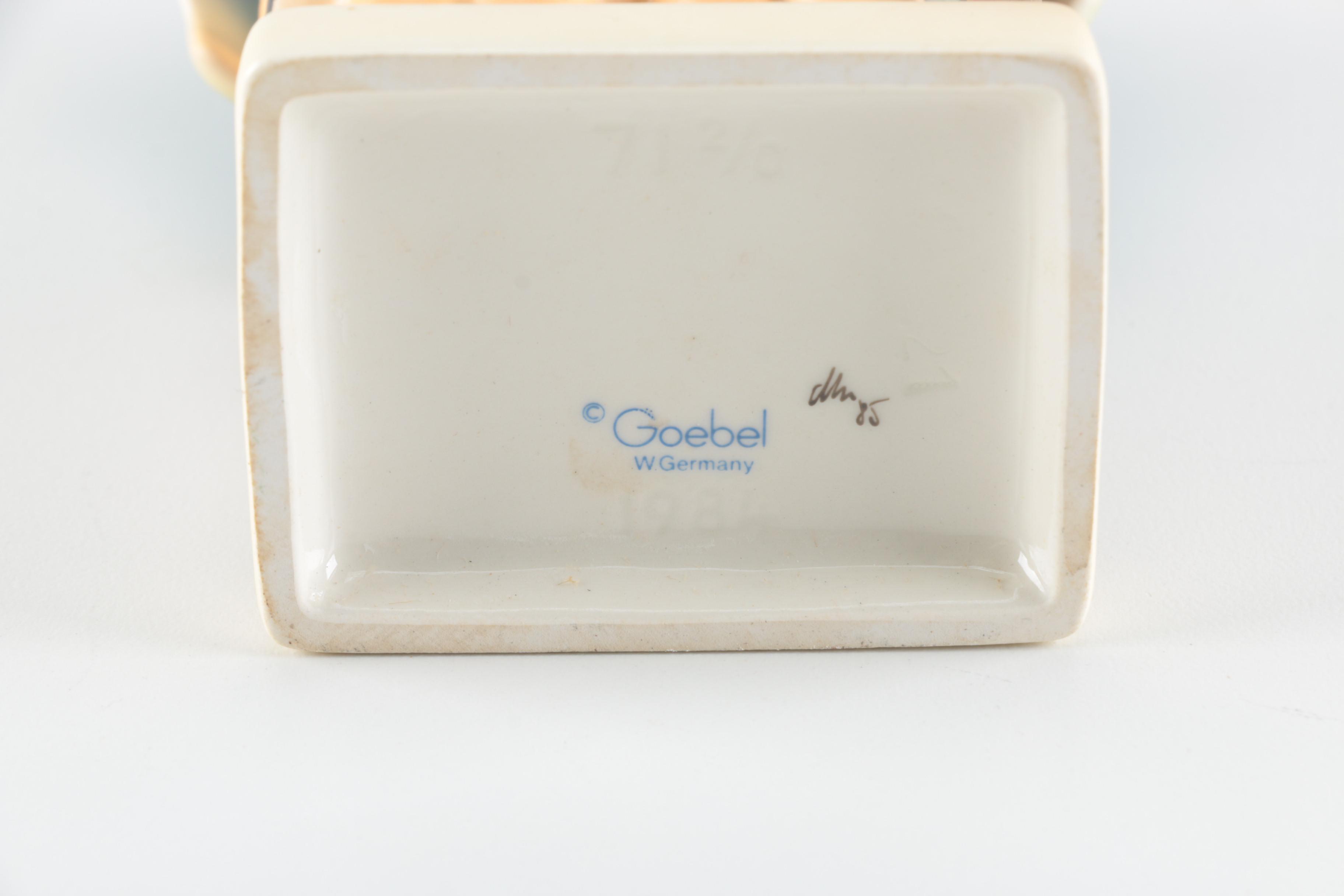 1985 Signed Goebel Hummel Figurine "Stormy Weather"