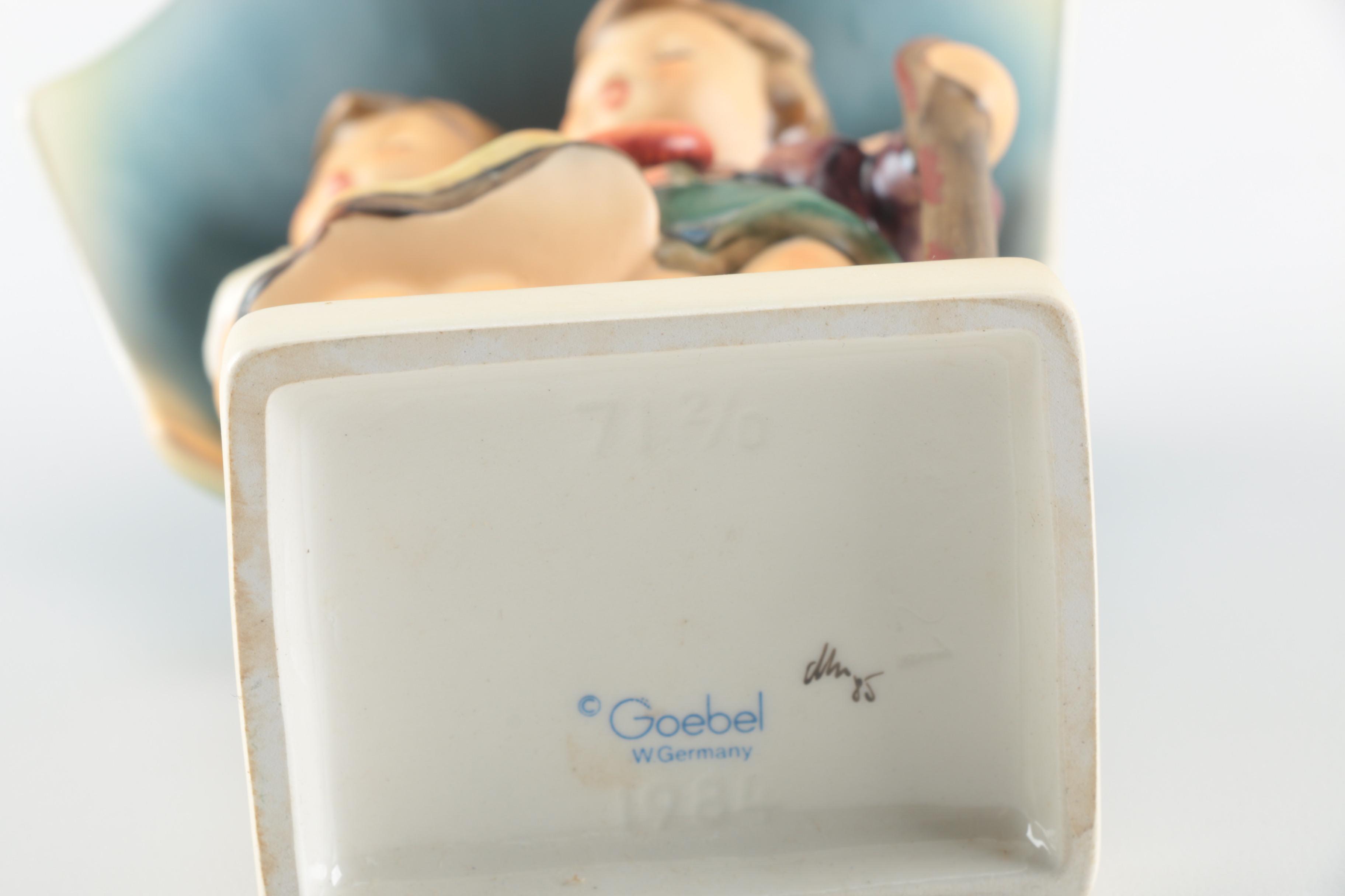 1985 Signed Goebel Hummel Figurine "Stormy Weather"