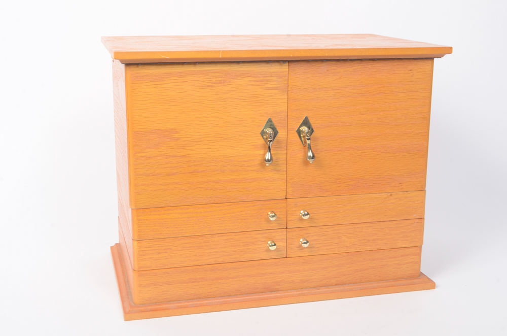 "For Your Ease Only" Jewelry Box by Lori Greiner