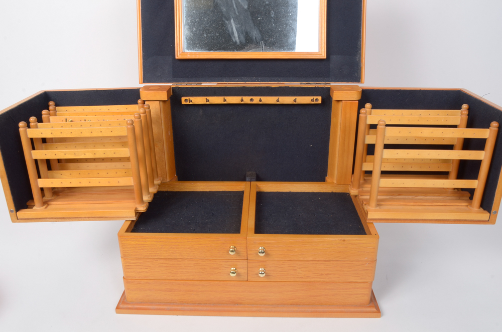 "For Your Ease Only" Jewelry Box by Lori Greiner