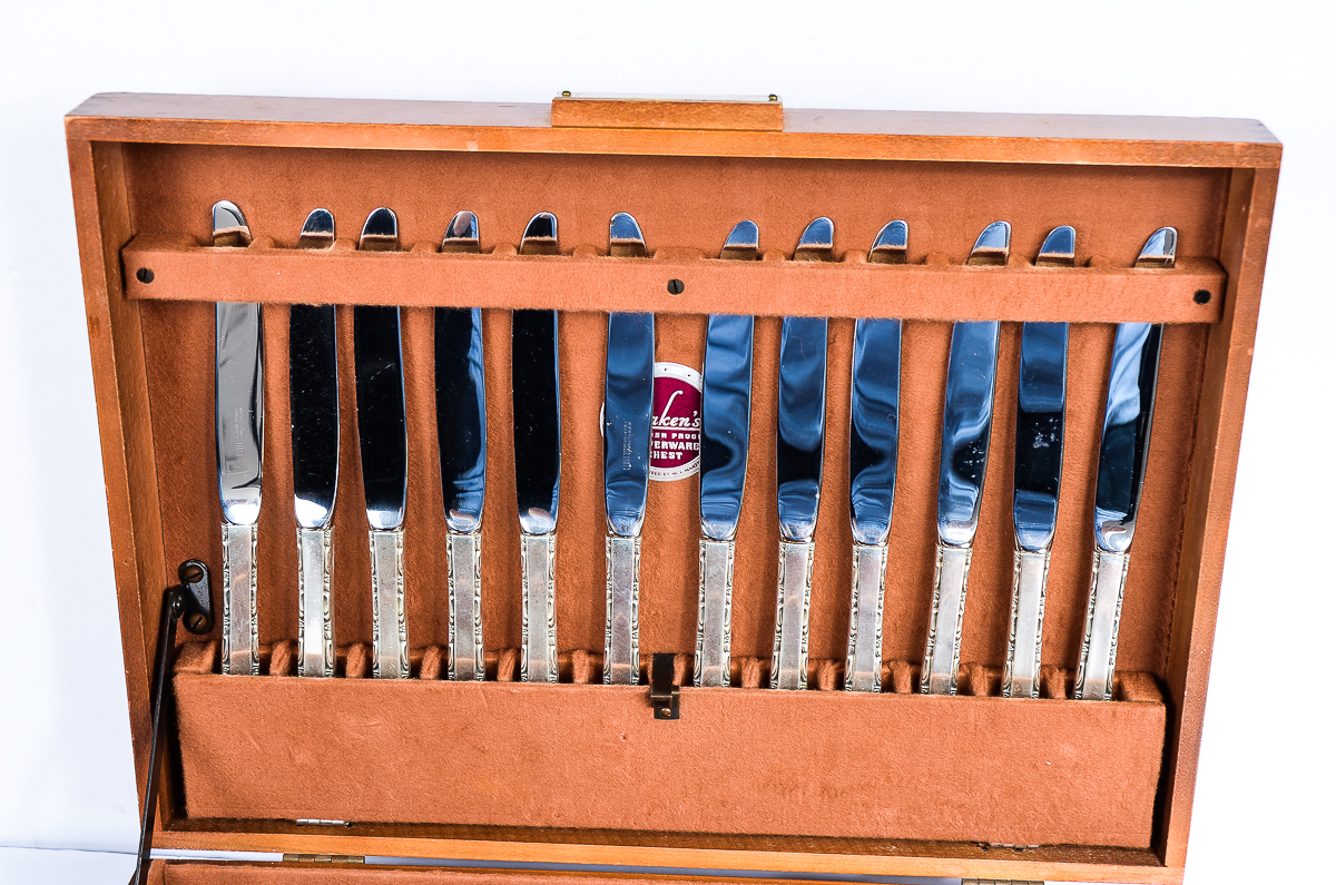 Lunt Sterling Silver "Madrigal" Flatware Set