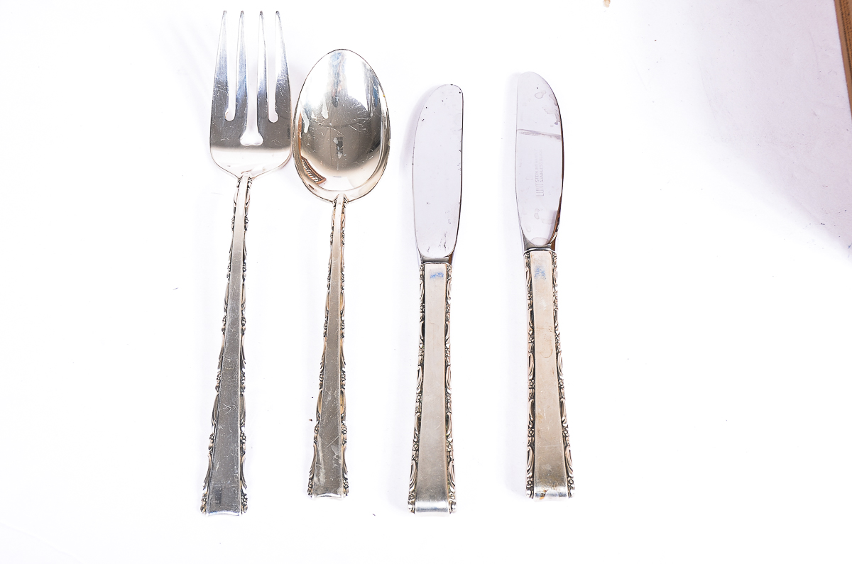 Lunt Sterling Silver "Madrigal" Flatware Set