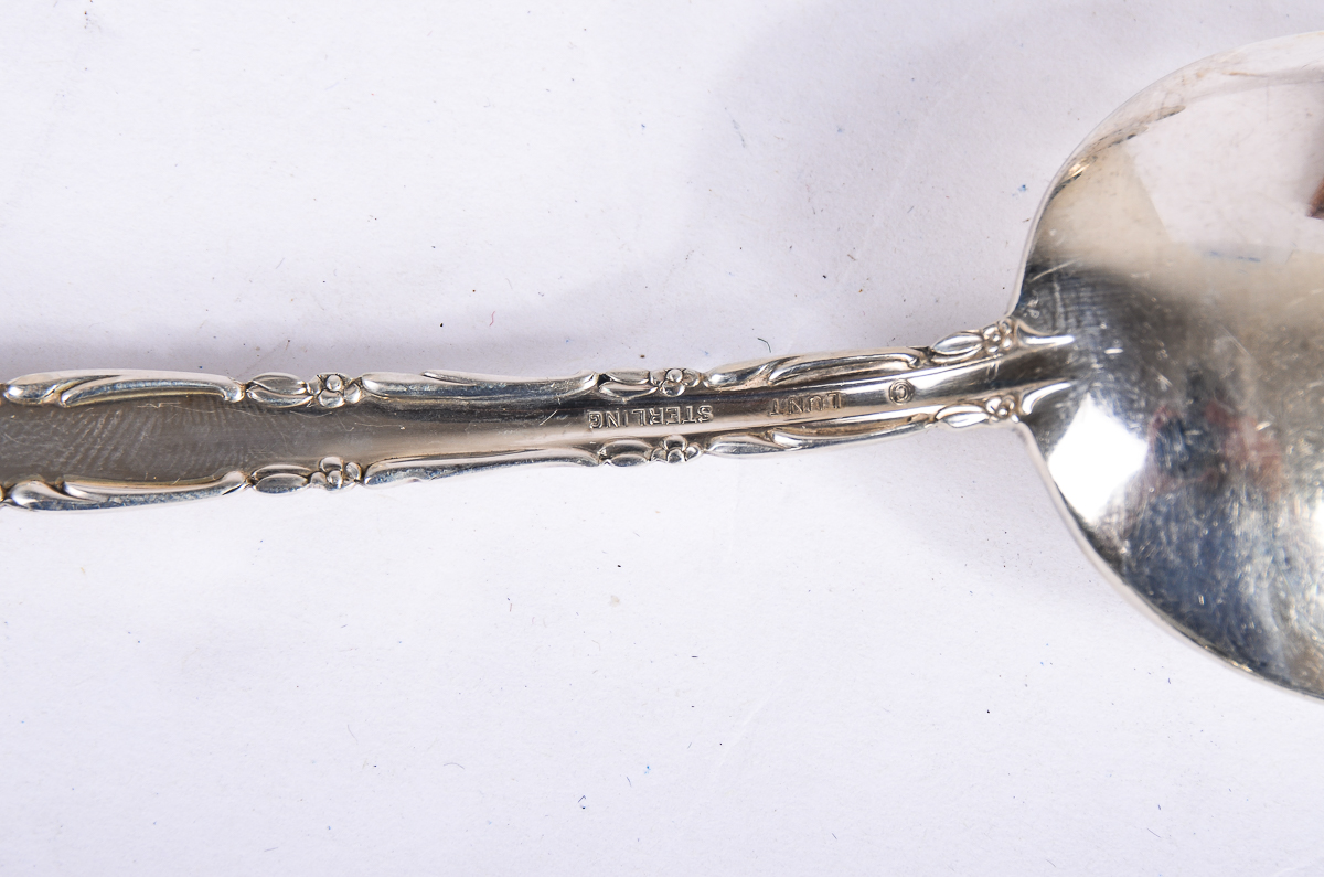 Lunt Sterling Silver "Madrigal" Flatware Set