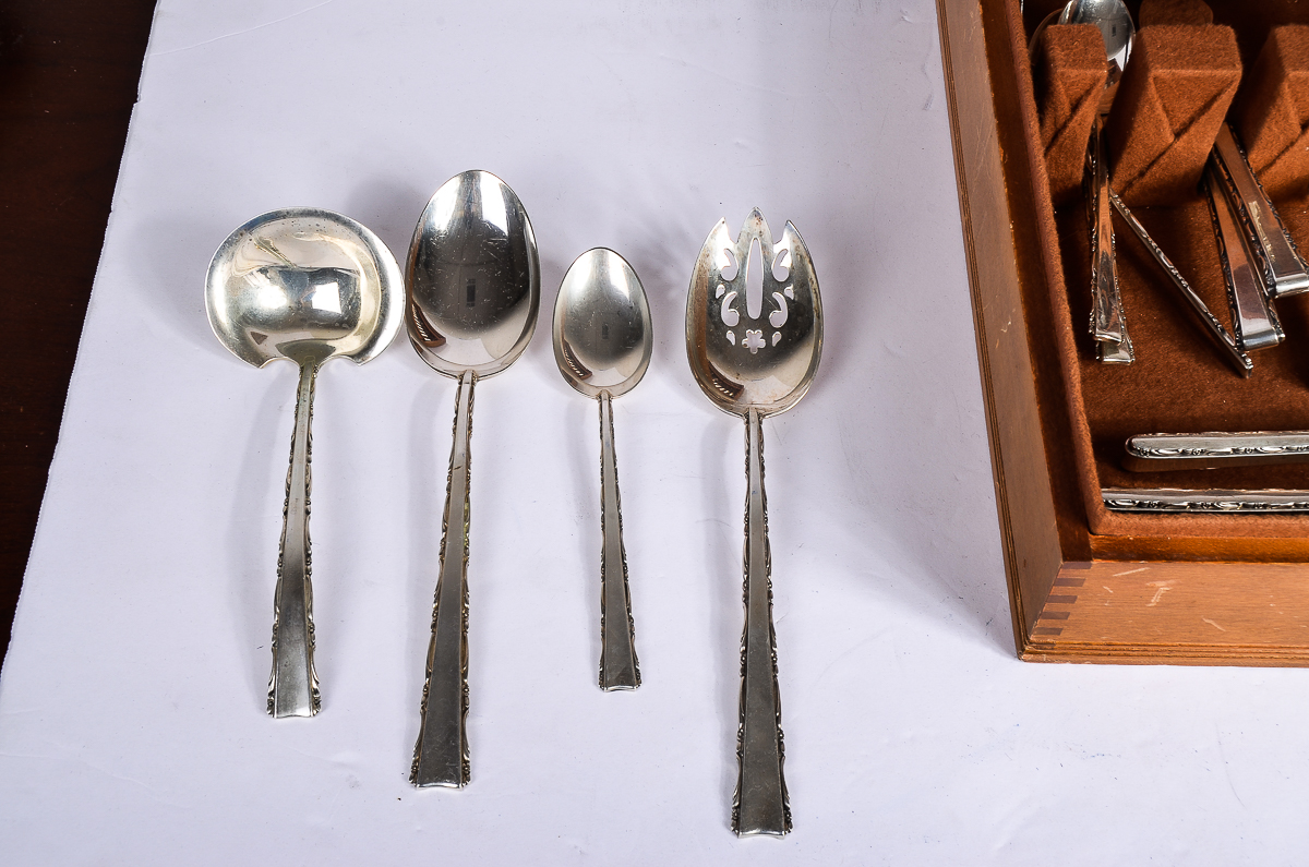 Lunt Sterling Silver "Madrigal" Flatware Set