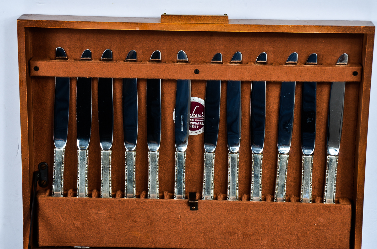 Lunt Sterling Silver "Madrigal" Flatware Set