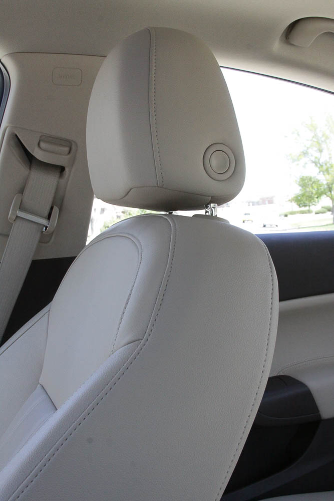 2011 Buick Regal Sedan