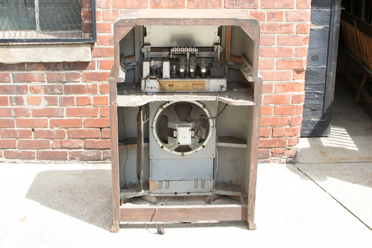 Vintage RCA Victor Radio Cabinet