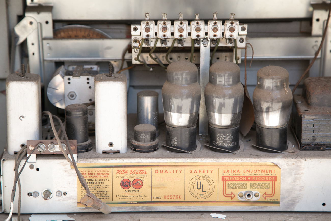 Vintage RCA Victor Radio Cabinet