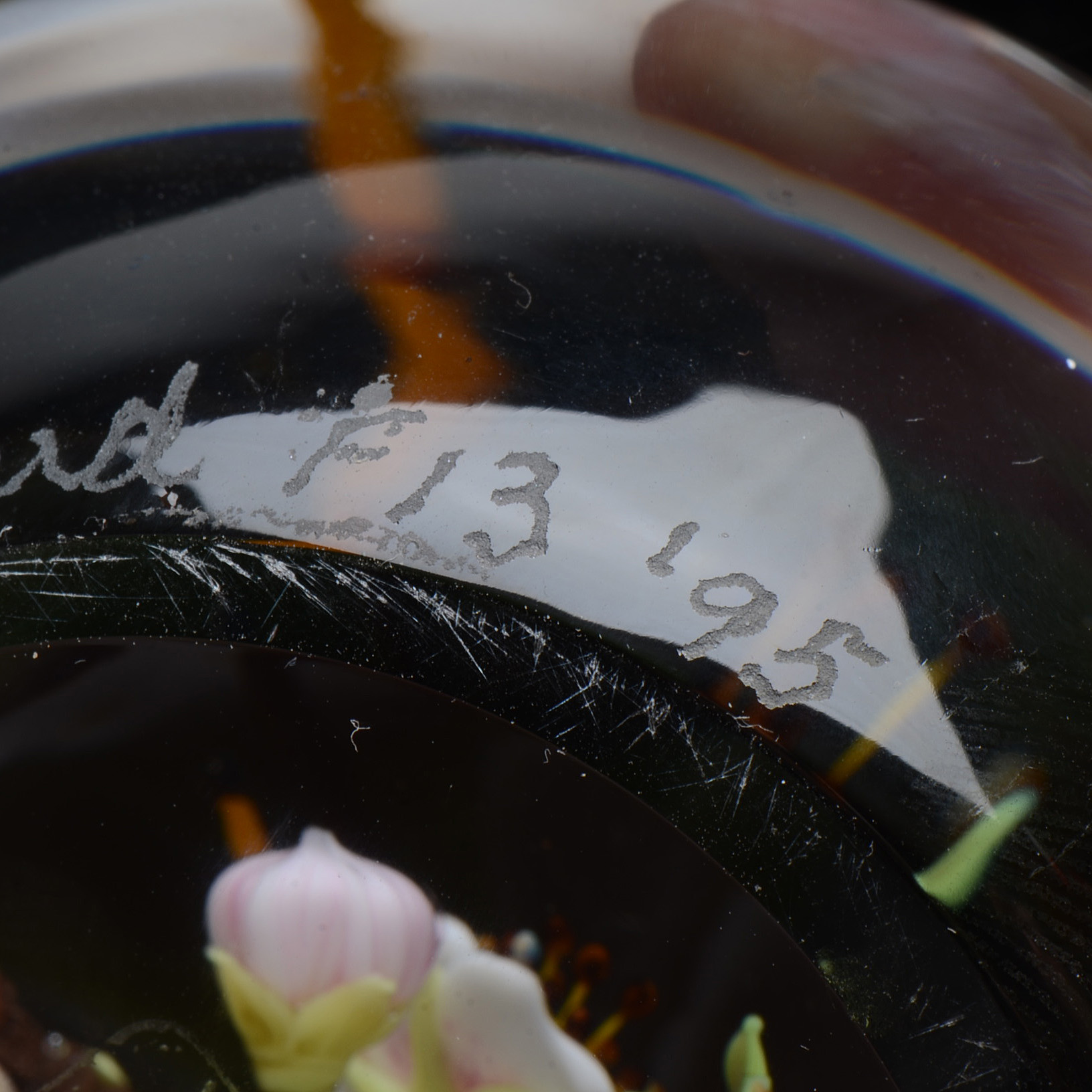 Signed Paul Stankard Handcrafted Art Glass "Fertile Seeds" Paperweight