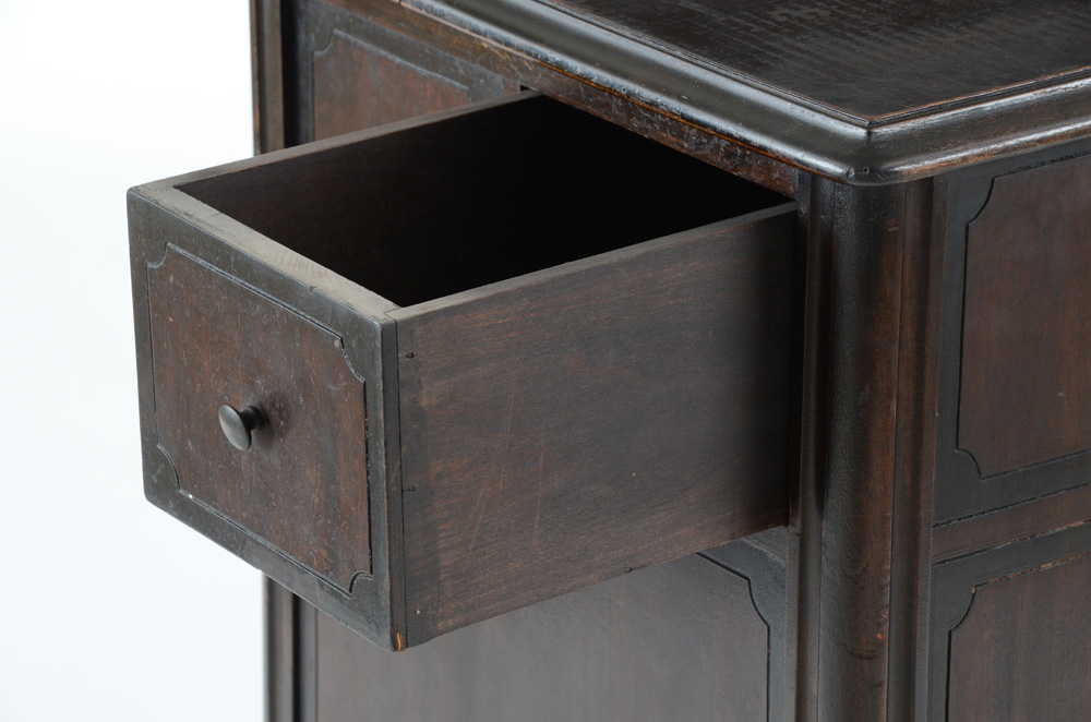 Atwater Kent "Pooley" Floor Radio