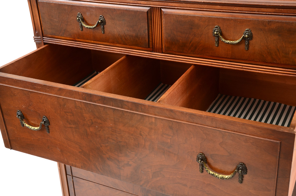Vintage Walnut Chest of Drawers