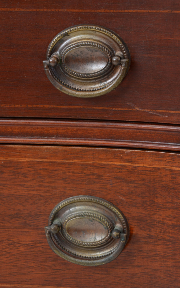 Vintage Mahogany Hepplewhite Style Bachelors Chest of Drawers