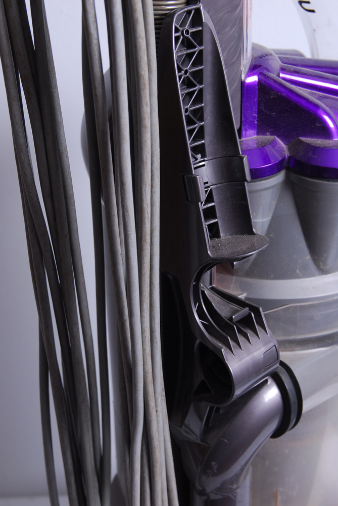 Dyson Animal DC17 Vacuum Cleaner