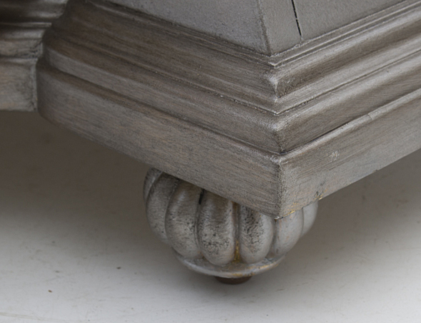 Modern Curved Dresser in Painted Satin Finish