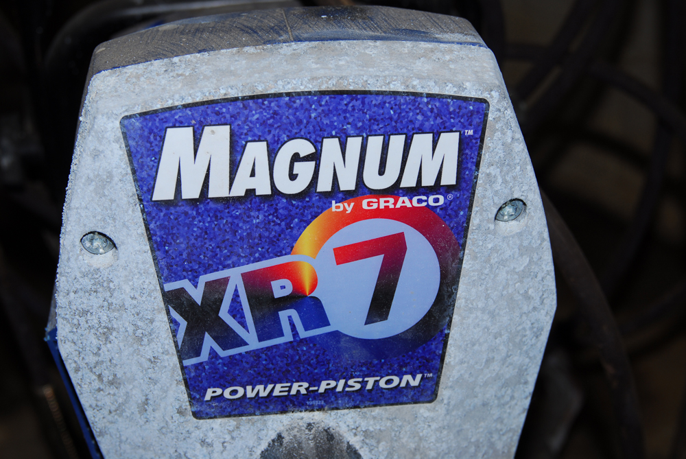 Magnum by Graco XR7 Airless Paint Sprayer