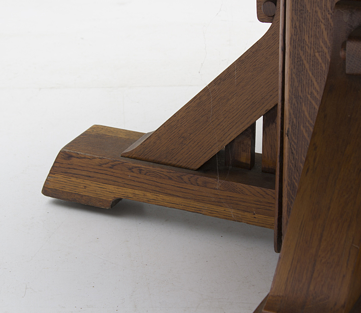 American Arts and Crafts Oak Table