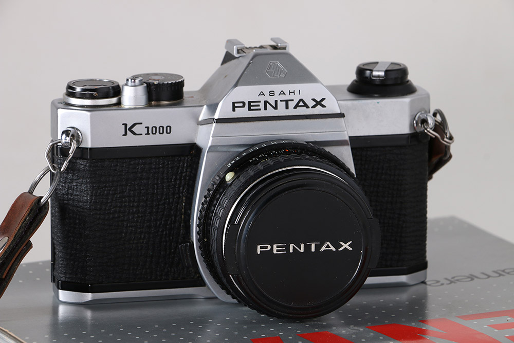 1980s Asahi Pentax K1000 Camera In Box With Documentation