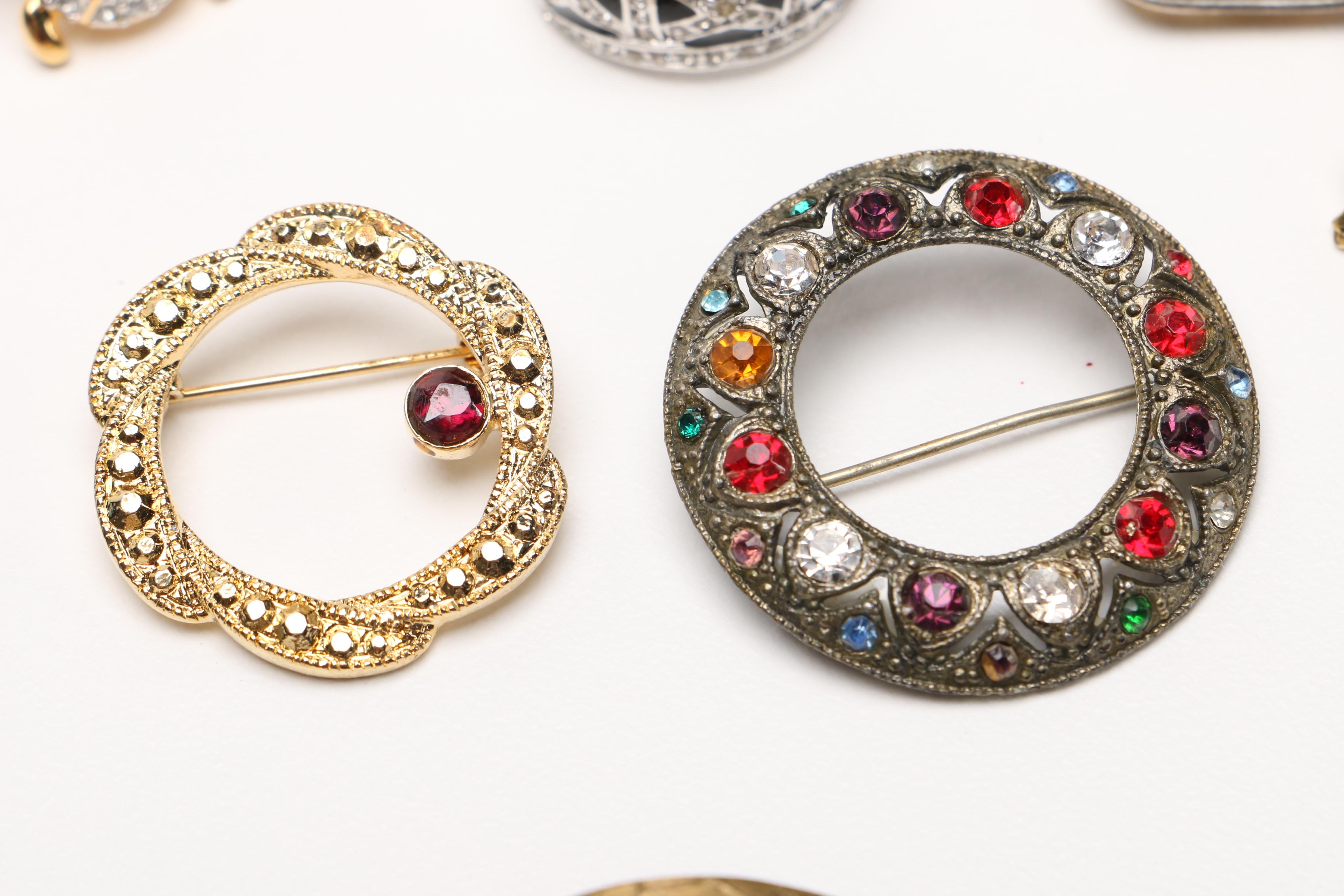 Costume Jewelry Including Damascene Style Guitar Brooch