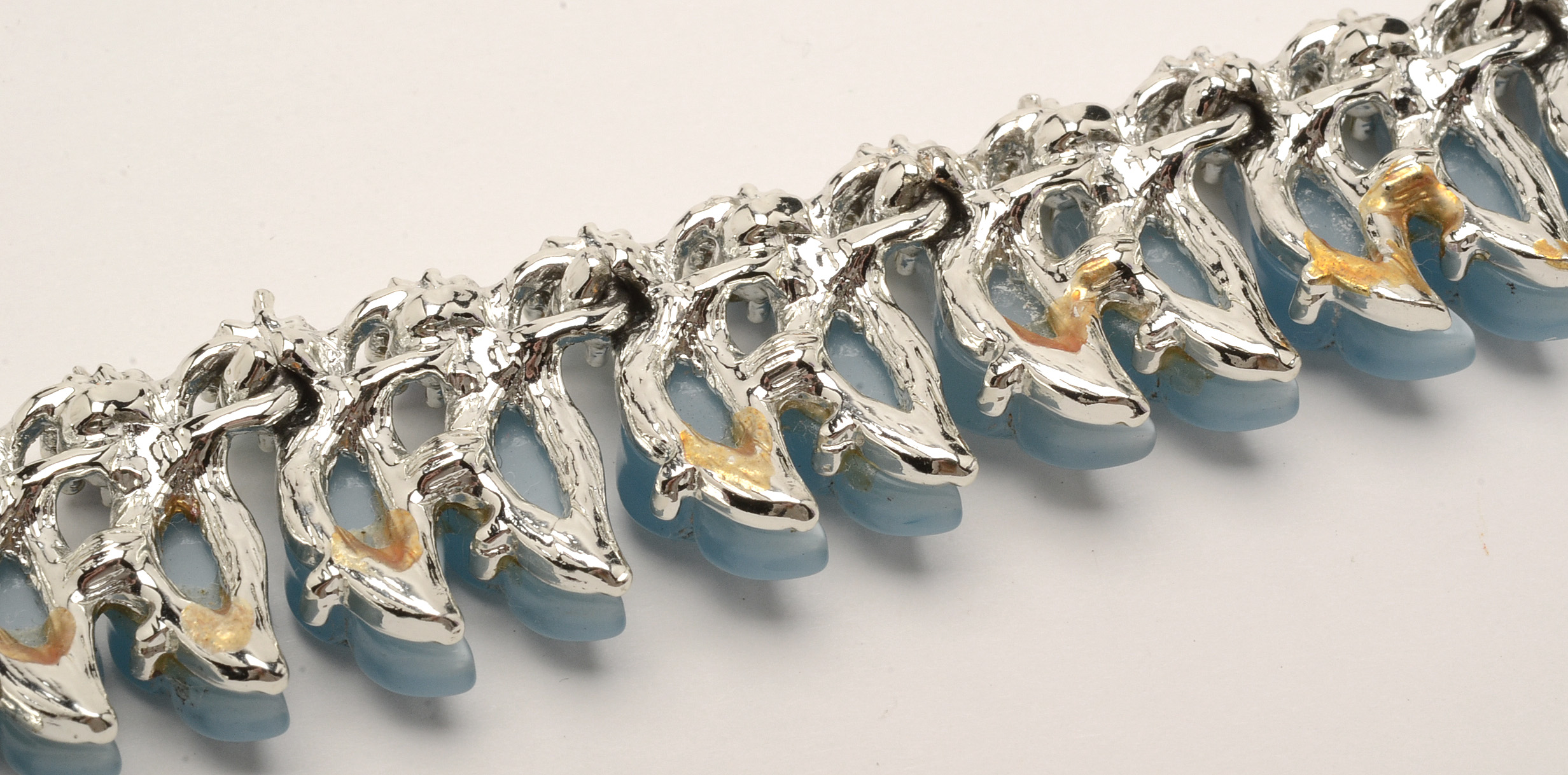 Vintage 1960s Thermoset Demi Parure