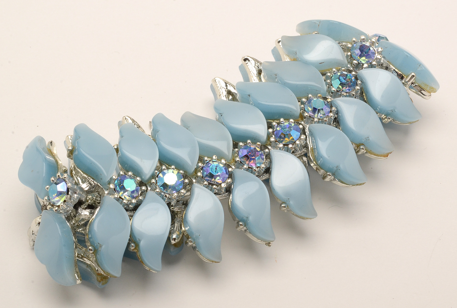 Vintage 1960s Thermoset Demi Parure