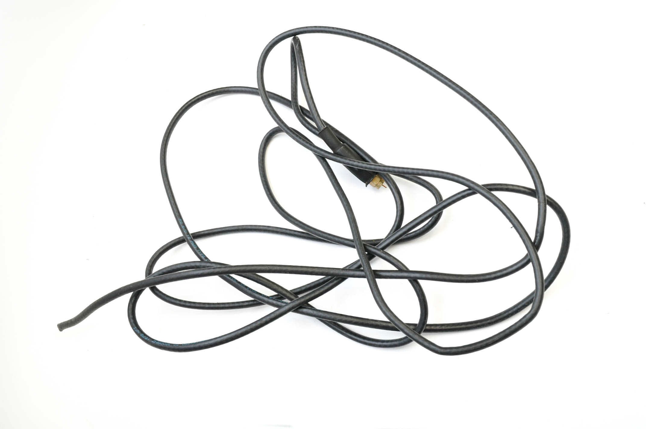 KVH Satellite Television Hub and RV Roof Mount