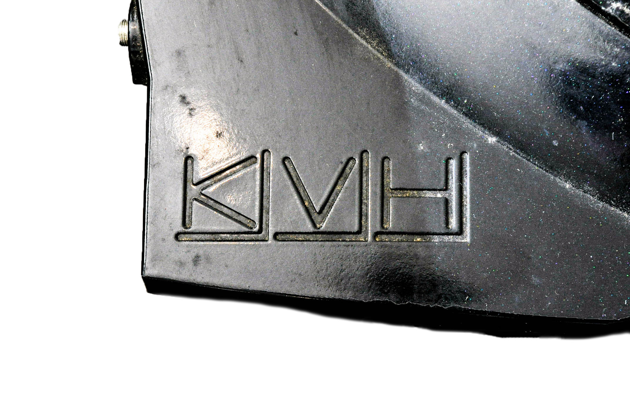 KVH Satellite Television Hub and RV Roof Mount