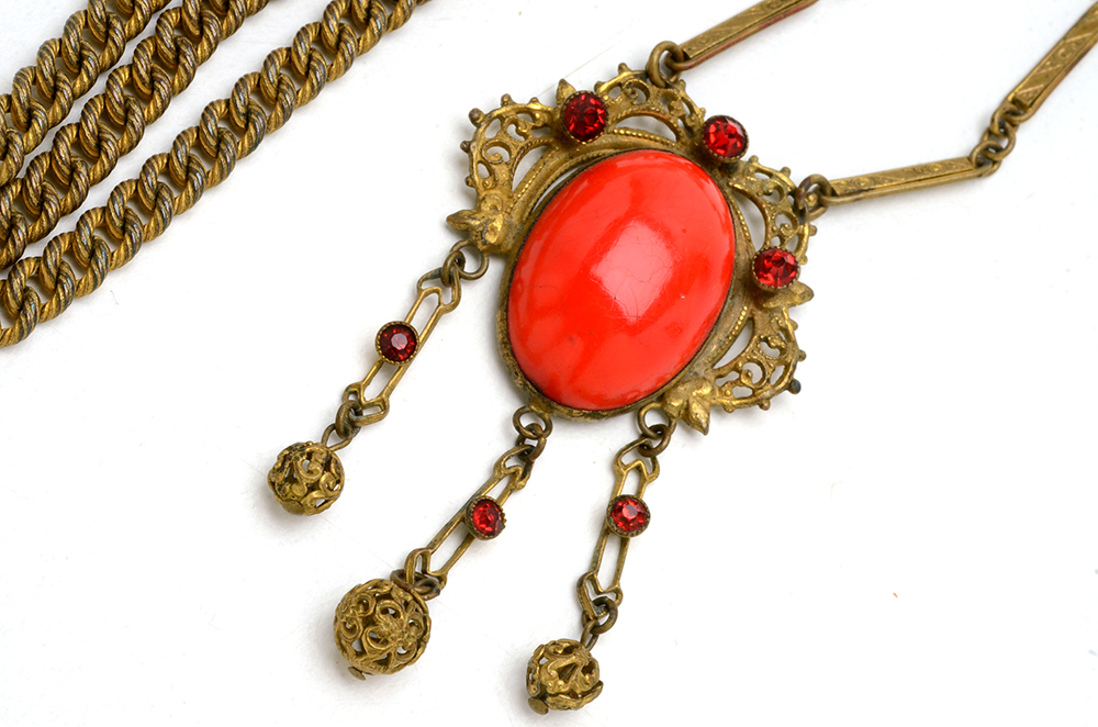 Victorian Revival Statement Necklaces